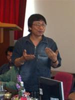 Nhà báo Trần Hòa Bình Nhà báo Trần Hòa Bình