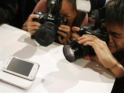 Smart-phone Nokia mới sẽ kết hợp với Skype, hứa hẹn mang lại tiện ích mới cho người sử dụng.