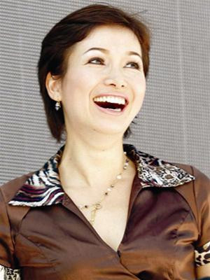 Hoa hậu Bùi Bích Phương Hoa hậu Bùi Bích Phương