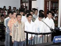 Phiên tòa xét xử Hạnh Nhật và đồng bọn Phiên tòa xét xử Hạnh Nhật và đồng bọn