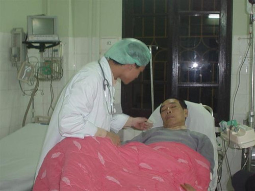 Vì bệnh nhân, các bác sĩ bệnh viện Bạch Mai sẵn sàng đón tết muộn