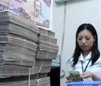 Mức lương hấp dẫn ở các doanh nghiệp FDI sẽ hút dòng chất xám từ khối doanh nghiệp Nhà nước.