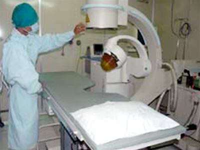 Chiếc máy "tán sỏi ngoài cơ thể" đã tán sỏi cho anh D.V.D.