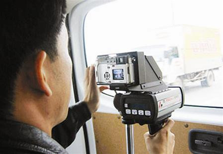 Trong lúc Cục ĐBVN chưa điều chỉnh hệ thống biển báo tốc độ, CSGT phải xử lý lỗi tốc độ theo QĐ 42