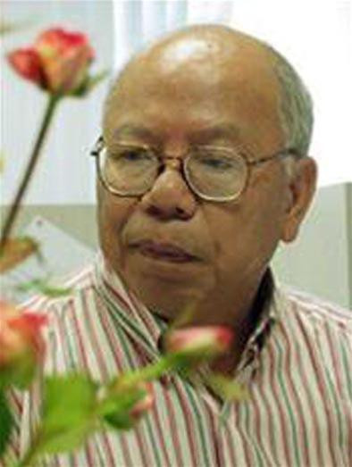 Giáo sư, Tiến sĩ Khoa học Nguyễn Đăng Hưng tại buổi Giao lưu trực tuyến "Nguyện vọng khi trở về đất mẹ" trên Tiền phong Online.