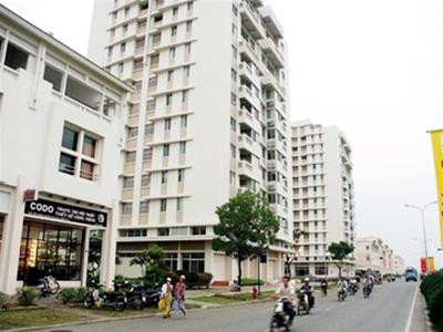 TP.HCM đang mọc lên rất nhiều nhà chung cư. Và “câu chuyện nhà chung cư” cũng đang là điều nhiều người quan tâm - Ảnh: N.C.T (Tuổi Trẻ).