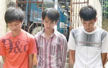 Chân dung những tên cướp học trò. Chân dung những tên cướp học trò.