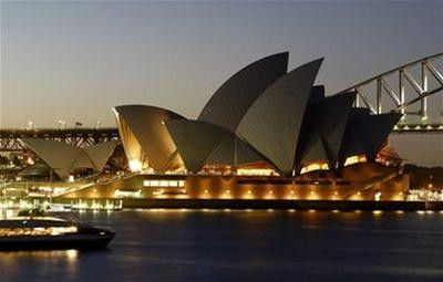 Nhà hát Opera Sydney tắt đèn tưởng niệm kiến trúc sư Joern Utzon ( AP)
