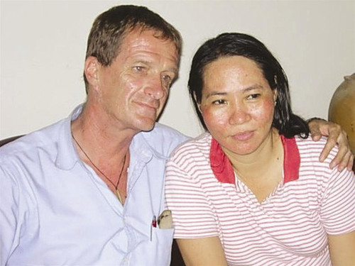 SchollWalter và chị Hồng