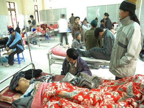 Bệnh nhân đang điều trị tại Viện Tim Mạch (Bệnh viện Bạch Mai) Ảnh: Hồng Vĩnh Bệnh nhân đang điều trị tại Viện Tim Mạch (Bệnh viện Bạch Mai) Ảnh: Hồng Vĩnh