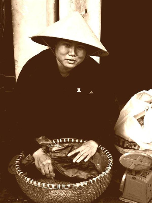 Bún bán rong ở Hà Nội - Ảnh minh họa: xomnhiepanh.com Bún bán rong ở Hà Nội - Ảnh minh họa: xomnhiepanh.com