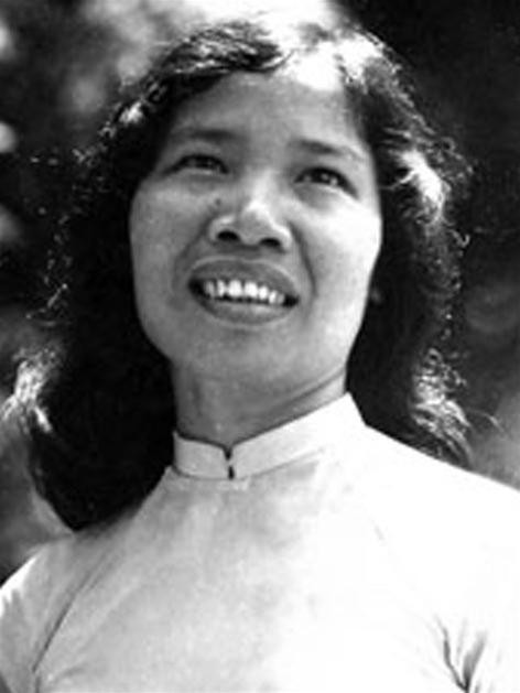 Nhà thơ Phan Thị Thanh Nhàn