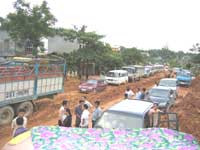 Quốc lộ 2 - một trong những công trình bê bối của PMU18. Quốc lộ 2 - một trong những công trình bê bối của PMU18.