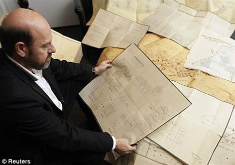 Bộ sơ đồ gốc về trại tử thần ở Auschwitz Bộ sơ đồ gốc về trại tử thần ở Auschwitz