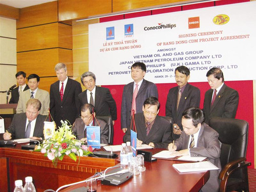 Lễ ký thỏa thuận chiều 29/2