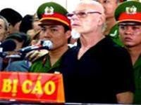 Gary Glitter tại phiên tòa sơ thẩm. Ảnh : T.H.V