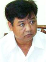 Dương Minh Trung - Trưởng phòng tài chính kế hoạch huyện Hốc môn - Ảnh T.L