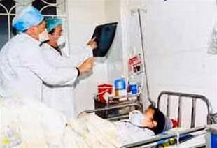 22 trong tổng số 30 người ở Việt Nam nhiễm virus cúm gia cầm H5N1 tử vong tính đến 5/1/2005.
