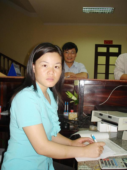 Trần Thị Vân, kiểm ngân viên liêm khiết