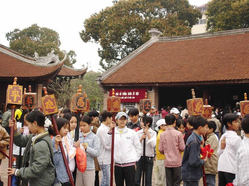 Đội cờ người xã Liên Hà, Đan Phượng Ảnh: Lan Anh