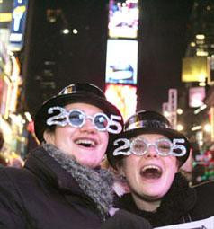 Hơn 450.000 người dân Paris đón năm mới trên đại lộ Champs-Élysées Người dân Ukraina đón năm mới trên đường phố Người dân Trung Quốc đến chùa mong một năm mới tốt đẹp hơn Người dân Thái Lan mừng năm mới với nỗi nhớ những người thiệt mạng vì sóng thần Người dân Brazil đón năm mới với lễ hội pháo hoa Người dân New York đón năm mới trên quảng trường trung tâm thành phố Hơn 450.000 người dân Paris đón năm mới trên đại lộ Champs-Élysées Người dân Ukraina đón năm mới trên đường phố Người dân Trung Quốc đến chùa mong một năm mới tốt đẹp hơn Người dân Thái Lan mừng năm mới với nỗi nhớ những người thiệt mạng vì sóng thần Người dân Brazil đón năm mới với lễ hội pháo hoa Người dân New York đón năm mới trên quảng trường trung tâm thành phố