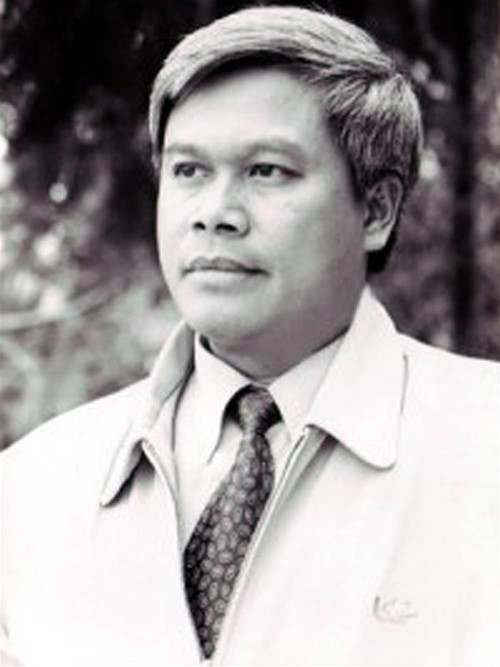 Nhà thơ Nguyễn Huy Hoàng