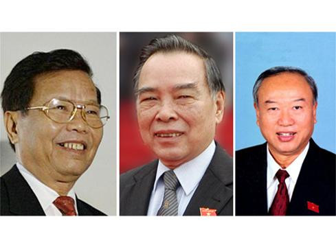 Từ trái sáng phải: các ông Trần Đức Lương, Phan Văn Khải, Nguyễn Văn An