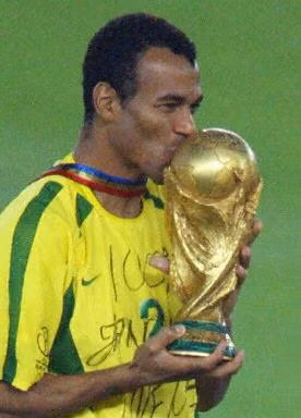 Cafu và chức vô địch 4 năm trước