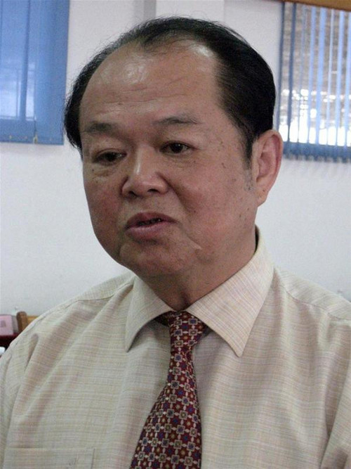 Giáo sư Hoàng Tranh Giáo sư Hoàng Tranh