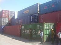 Thay vì tái xuất như đề nghị của Sở TNMT Đà Nẵng, lô hàng 434 tấn rác “bẩn” này sẽ được thiêu hủy. Ảnh : PV