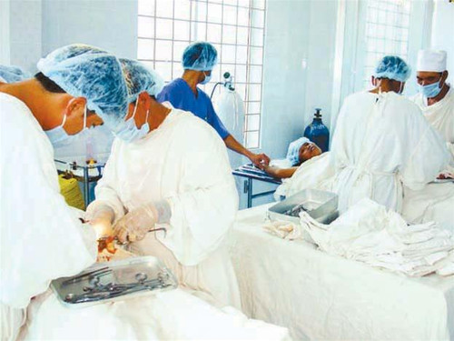 Mổ “ kế hoạch hóa gia đình” tại TTYT huyện Krông Bông