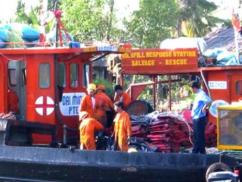 Cty Đại Minh ứng cứu sự cố tràn dầu