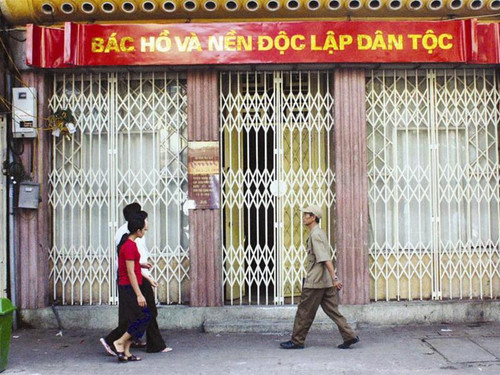 Bên ngoài ngôi nhà 48 Hàng Ngang - Hà Nội. Ảnh: Phạm Yên