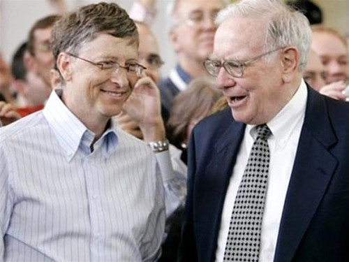 Warren Buffett và B.Gates (trái)