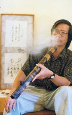 Nhà báo Xuân Ba - phút thư giãn Nhà báo Xuân Ba - phút thư giãn