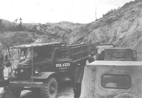 Ra trận ảnh: Lâm Tấn Tài