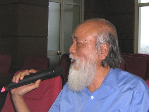 Giáo sư Văn Như Cương