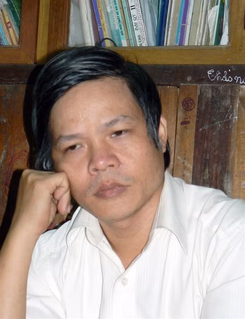 Thầy Khoa cho biết sẽ tiếp tục yêu cầu thanh tra lại một số nội dung. Thầy Khoa cho biết sẽ tiếp tục yêu cầu thanh tra lại một số nội dung.