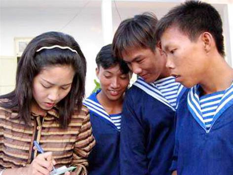 Với lính trẻ Trường Sa Với lính trẻ Trường Sa