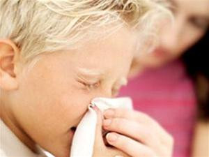Khi có triệu chứng cảm lạnh cần điều trị ngay để tránh biến chứng
