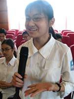 Trần Hà Phương. Học sinh trường Nguyễn Trãi