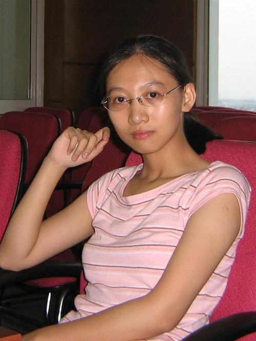 em Trần Hồng Hạnh