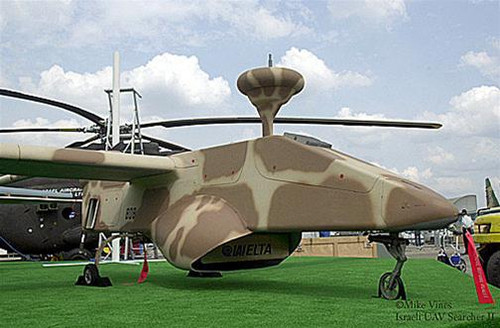 Máy bay không người lái tầm trung Searcher Mk II của Israel. (Ảnh Militaryphotos)