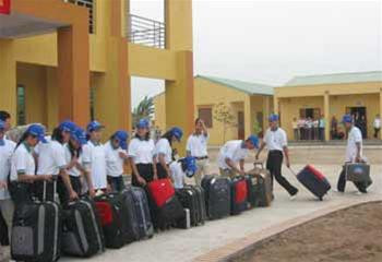 Lao động chuẩn bị xuất khẩu. Ảnh: N.T. Lao động chuẩn bị xuất khẩu. Ảnh: N.T.