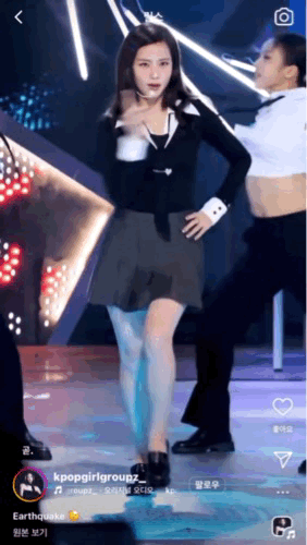 Jisoo bị chê nhảy cứng, không kiểm soát được cơ thể dù vũ đạo không khó.