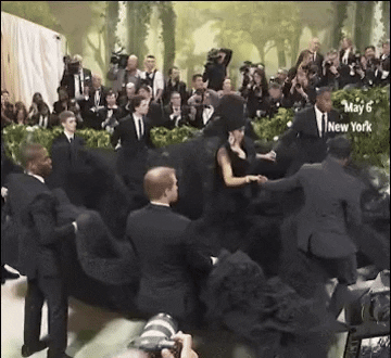 Các sao US-UK trong những bộ đầm bó sát, lộng lẫy. Các sao US-UK trong những bộ đầm bó sát, lộng lẫy.