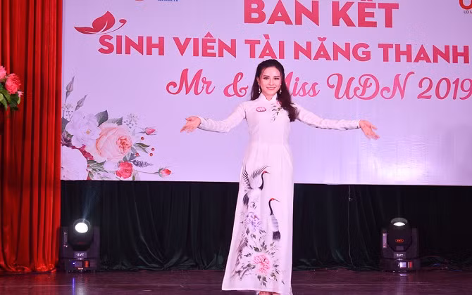 Sinh viên Tài năng Thanh lịch ĐH Đà Nẵng 2019 - Duyên dáng và sôi nổi