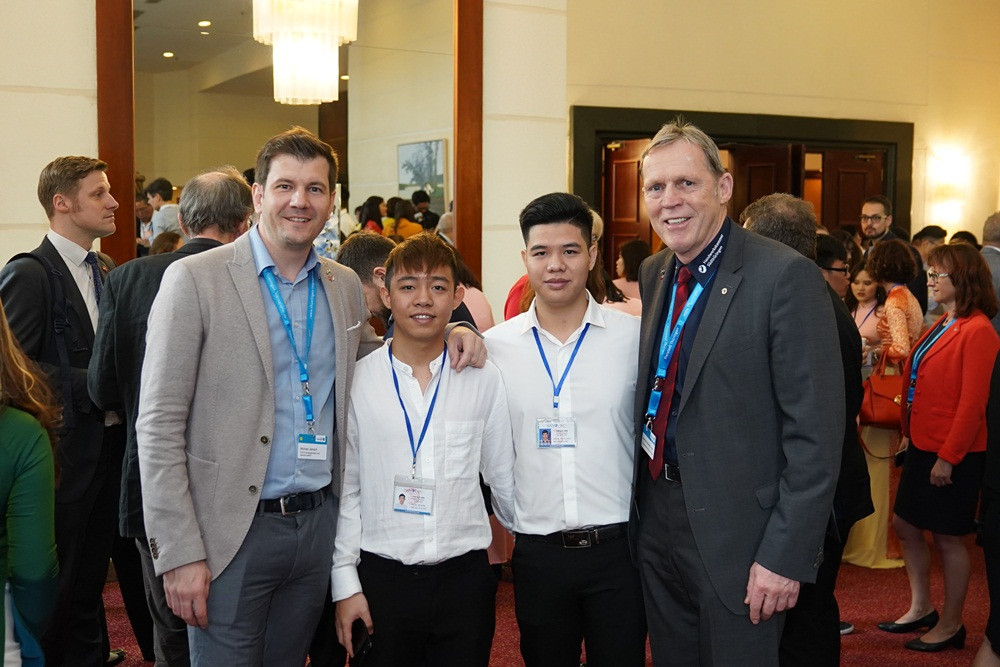 Cơ hội cho người Việt trẻ học tập và định cư tại CH LB Đức