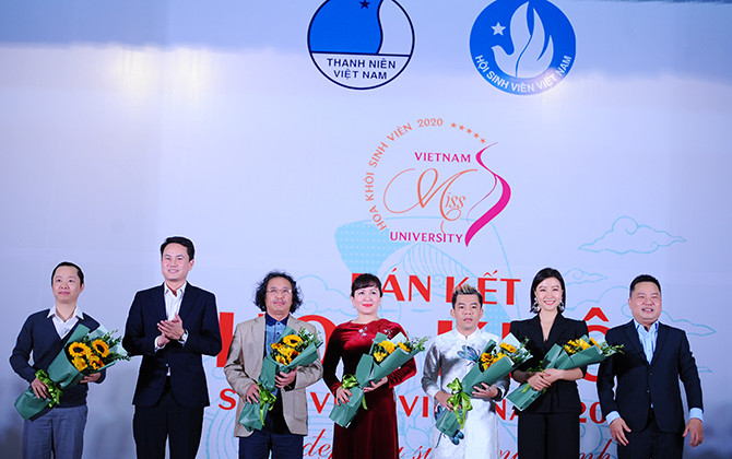 Lộ diện 15 thí sinh lọt vào Chung kết cuộc thi Hoa khôi Sinh viên