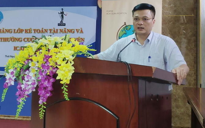 Trường ĐH Kinh tế và QTKD phối hợp với ICAEW khai giảng khóa học Kế toán Tài năng